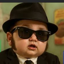 Dragon or gargoyle? 🤔 🐉