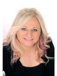 Evangeline Keller's Instagram, Twitter & Facebook