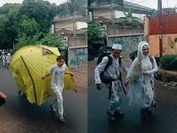 Check spelling or type a new query. Viral Pengantin Naik Gunung Pakai Kebaya Bawa Tenda Demi Foto Post Wedding