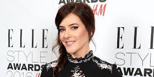 Maybe you would like to learn more about one of these? Https Www Elle Com Uk Life And Culture Travel Articles A21649 What S My Weekend Ami Carmine Dj And Singer 2014 04 04t17 07 00z Daily 0 8 Https Www Elle Com Uk Fashion Celebrity Style Articles A868 Miss Piggy Cover Shoot Film Elle Uk Wearing Donna