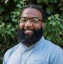 Holly Kress's Instagram, Twitter & Facebook