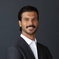 Jordan Calvert's Instagram, Twitter & Facebook