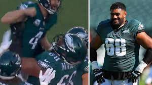 NFL 2023: Philadelphia Eagles Jordan Mailata lifts teammate like he weighs  nothing | news.com.au — Australia's leading news site