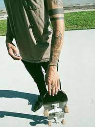 He uses the flower shop's delivery car to drive around s, hinting that he may not own his own vehicle. 130 Skater Guys Ideas Skater Guys Skateboard Skateboard Photography