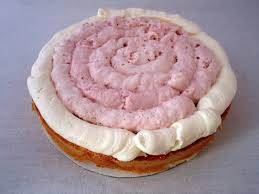 How To Taart Met Marsepein Maken Uit Pauline S Keuken