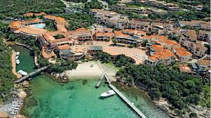 This beach is located a short distance from porto san paolo, near murta maria south of olbia. Top 6 Best Luxury Hotels With Private Beach In Costa Smeralda