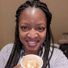 Aimee Freeman (@amefree)