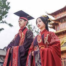 The diner venue, time and cocktails are all noted down. What Is Traditional Chinese Wedding Dress 2021