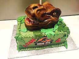 Falls der kindergeburtstag ansteht, wäre das motto dinosaurier ein echter volltreffer. Dinosaur Cake Dino Cake Jurassic World Cake