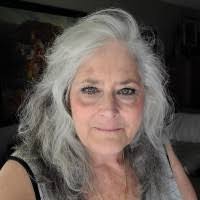 20+ "Lorraine H." profiles