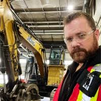 30+ Profile mit dem Suchbegriff „Mandryk“