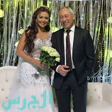 حلّت الممثلة المصرية رانيا يوسف ضيفةً في الحلقة الثانية من برنامج بنص الجمعة وخلال تواجد رانيا يوسف في استوديوهات صوت الحرية، نفت الأخبار الصحفية التي تتداول. Ø²ÙˆØ¬ Ø±Ø§Ù†ÙŠØ§ ÙŠÙˆØ³Ù Ø£Ø±Ø³Ù„ ØµÙˆØ±Ù‡Ù…Ø§ Ø§Ù„Ø®Ø§ØµØ© Ù„Ø·Ù„ÙŠÙ‚Ù‡Ø§ Ù…Ø¬Ù„Ø© Ø§Ù„Ø¬Ø±Ø³