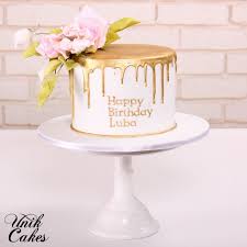 Modern 60th Birthday Cakes For Ladies White And Gold Dripping 60th Birthday Cake Small Birthday Cakes 60th Birthday Cakes Birthday Cakes For Women