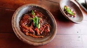 Salah satu yang khas juga dari kuliner indonesia adalah rasa pedasnya. Resep Sambal Kemangi Yang Menggugah Selera Lifestyle Fimela Com