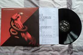Tentu saja musisi lokal kayak stroberi, tajam, hands right, the eager, the good juders, dan… Hi I M Pienji