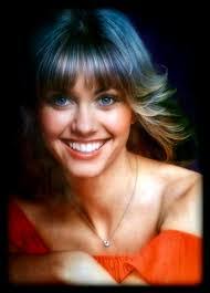 Lori Demers's Instagram, Twitter & Facebook