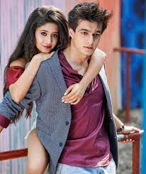 Naira pic dp / yeh rishta kya kehlata hai kartik chooses naira over keerti swaps child pinkvilla. 10 Aww Dorable Pics Of Naira And Kartik That Will Make You Believe In Love Indiatoday