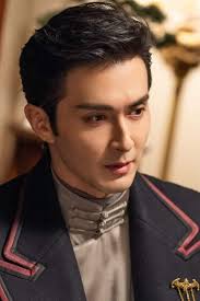 The actor was all elegance at the “Couture” premiere during the San  Sebastian Film Festival