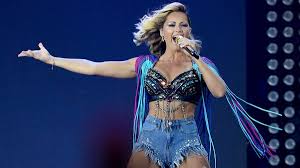 Im juni 2019 kam es zu einer weiteren skurrilen meldung: Helene Fischer Sagt Erstmals Seit Langem Was Zu Zeitung Und Zwar Exakt Einen Satz Tv