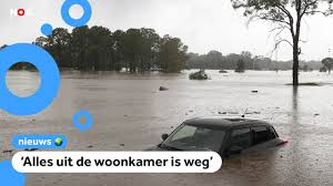 Detailed translations for overstroming from dutch to english. Grootste Overstromingen In Jaren In Australie Youtube