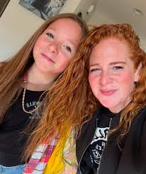 Happy birthday to my forever roll dawg!! My twin ... the paste to my copy