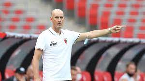 Welcome to the heiko herrlich zine, with news, pictures, articles, and more. Heiko Herrlich Ein Lungenflugel War Praktisch Nicht Mehr Da Kicker
