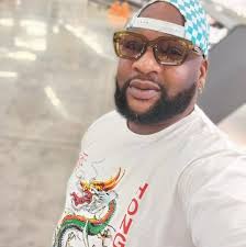 Debate still surrounds the NBA's 75th Anniversary Team, with names like  Dwight Howard, Vince Carter, and Tracy McGrady often mentioned as glaring  snubs. Fans and players alike questioned how certain legends were