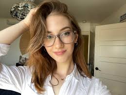 What are some available 1-bedroom or studio apartments in LA that fit my  budget and requirements?