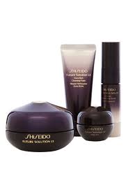 Shiseido Future Solution Lx Eye And Lip Contour Regenerating Cream Review Shiseido Future Solution Lx Set Nordstrom Exclusive 213 Value Available At Nordstrom Shiseido Future Solution Lx Shiseido Beauty Skin Care