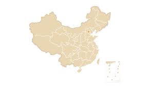 恒大集團（英語： evergrande group ，港交所：3333），簡稱恒大，是總部位於深圳的大型綜合性企業集團，1996年由許家印在廣州創辦。 集團核心業務為房地產開發，是中國規模最大的地產發展商之一，項目遍及全國兩百多個城市，此外亦發展新能源汽車、旅遊、體育、金融、健康養老等多元化業務。 æ'å¤§é›†å›¢ é›†å›¢ä¸šåŠ¡