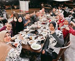 Hot pot king steamboat & grill. Capsicum Steamboat Grill Photos Shah Alam Malaysia Menu Prices Restaurant Reviews Facebook