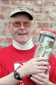 Lenny Larson's Instagram, Twitter & Facebook