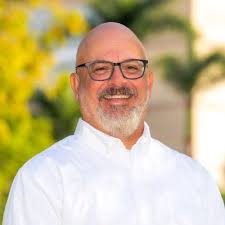 Come join my Corporate Communications team at Tyson Foods! If you or  someone you know is looking to jump into a new comms role at a Fortune 100  company, check out the