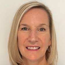 Kelsey Getz's Instagram, Twitter & Facebook