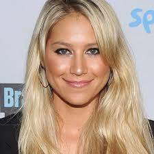 Als fünfjährige begann die gebürtige moskauerin anna kournikova mit dem tennisspielen. Anna Kournikova Aktuelle News Infos Bilder Bunte De