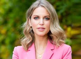 K Bye': Every Mum Can Relate To Amy Huberman Sending Kids To School