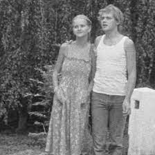 Je synem textaře pavla kopty a vnukem básníka a překladatele josefa kopty. Vaclav Kopta Slavi Sve 55 Narozeniny A Pripomina Svou Prvni Filmovou Roli Fakta Today