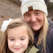 Stephanie M (@steph_madole)