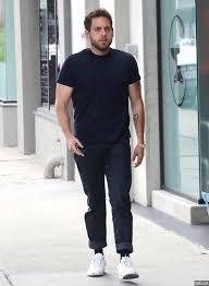 Here's a closer look at his best looks. Look At Those Muscles Jonah Hill Is Unrecognizable As He Shows Off Dramatic Weight Loss