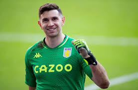 Emiliano martínez official fanpage | arsenal f.c. Argentina Coach Lionel Scaloni On Emi Martinez It S Not The Same Martinez From 2 Years Ago Mundo Albiceleste