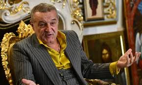 Fata latifundiarului din pipera, gest incredibil în trafic. Dezvaluiri Din Mina De Aur A Lui Gigi Becali Academia De Fotbal A Fcsb Ului E Peste Cea De La Viitorul Fotbalistii Cu Care Patronul Ros Albastrilor Poate Da Lovitura Sport Ro