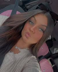 Hailey Hart (@h_a_i_l_e_y_999) • Instagram photos and videos