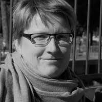 PDF) Das ehemalige Revolutionsdenkmal auf dem Friedhof Friedrichsfelde