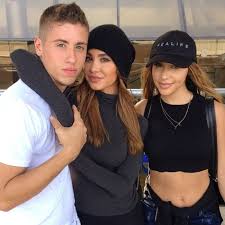 Likewise, she has beautiful hazel eyes and brown hair. Catherine Paiz Bio Age Net Worth Height Married Nationality Body Measurement Career