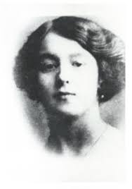 Aug 31, 2018. Thinking of our beloved grandmother Lilian Rose who we never  got to know. On the rare occasion that you got a letter from England it was  probably always bad