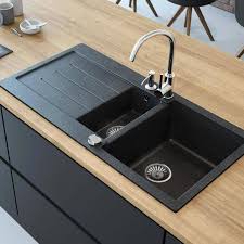 This Amazing Glass Sink Can Be A Very Inspirational And Exceptional Idea Glasssink Evier En Verre Cuisine Noire Et Bois Cuisine Moderne