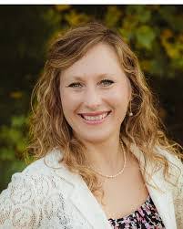 Shanna Ramsey's Instagram, Twitter & Facebook