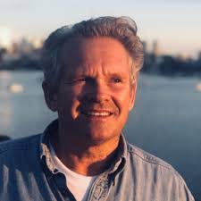 Brian Ludlow's Instagram, Twitter & Facebook