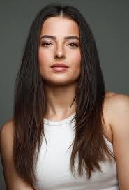 Paige Farrell's Instagram, Twitter & Facebook