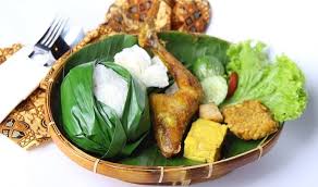 Surabi adalah salah satu kue tradisional khas jawa barat yang terkenal akan kelezatannya. 36 Makanan Khas Bandung Yang Enak
